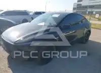 2026 Tesla Model Y фото