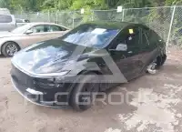 2026 Tesla Model Y фото