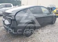2026 Tesla Model Y фото