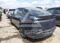 2026 Tesla Model Y photo