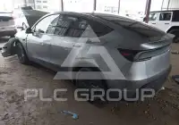 2026 Tesla Model Y фото