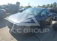 2026 Tesla Model Y фото
