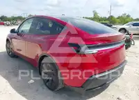 2026 Tesla Model Y фото
