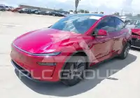 2026 Tesla Model Y photo