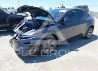 2026 Tesla Model Y фото
