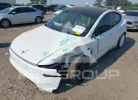 2026 Tesla Model Y фото