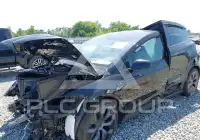 2026 Tesla Model X фото