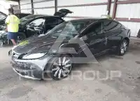2026 Tesla Model 3 фото