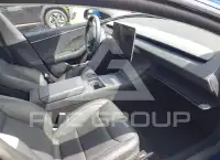 2026 Tesla Model 3 фото