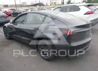 2026 Tesla Model 3 фото