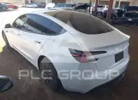 2026 Tesla Model 3 фото