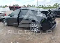 2026 Tesla Model 3 фото