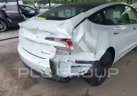 2026 Tesla Model 3 фото