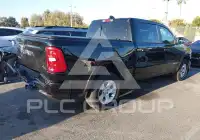 2026 RAM 1500 фото