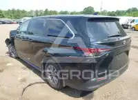 2026 Toyota SIENNA фото