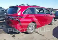 2026 Toyota SIENNA фото