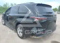 2026 Toyota SIENNA фото