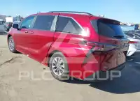 2026 Toyota SIENNA фото