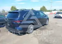2026 Toyota SIENNA фото