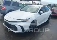 2026 Toyota CAMRY фото