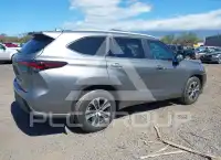 2026 Toyota Highlander фото