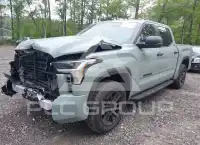 2026 Toyota TUNDRA фото