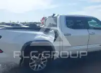 2026 Toyota TUNDRA фото