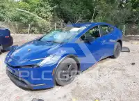 2026 Toyota PRIUS фото