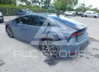 2026 Toyota PRIUS фото