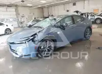2026 Toyota PRIUS фото