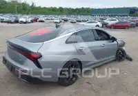 2026 KIA K5 фото