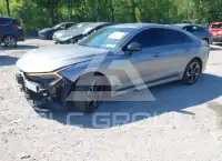2026 KIA K5 фото