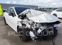 2026 KIA K5 фото