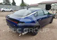 2026 KIA K5 фото
