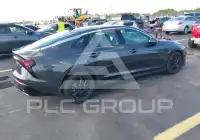 2026 KIA K5 фото