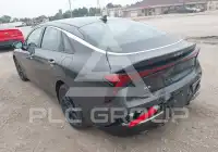 2026 KIA K5 фото