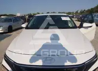 2026 Hyundai Elantra фото
