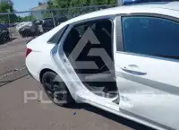 2026 Hyundai Elantra фото