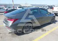 2026 Hyundai Elantra фото