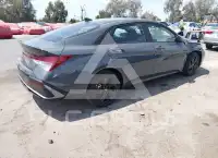 2026 Hyundai Elantra photo