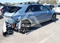 2026 Hyundai Ioniq photo