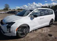 2027 Chrysler PACIFICA photo
