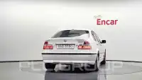 2002 BMW 320