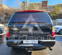 2004 Cadillac Escalade
