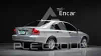 2004 Volvo S80
