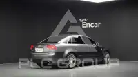2007 Audi RS