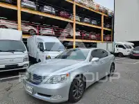 2007 Lexus LS
