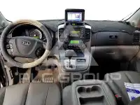 2008 KIA Carnival