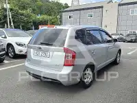 2008 KIA Carens