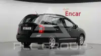2008 KIA Carens